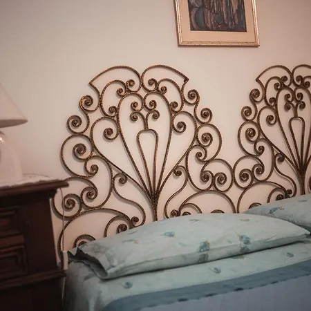 A Casa Di *